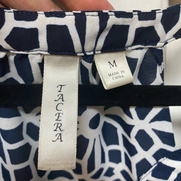 Tacera Womens Top Sz Medium Blue and white Geometric print Tank V neck - Picture 7 of 11